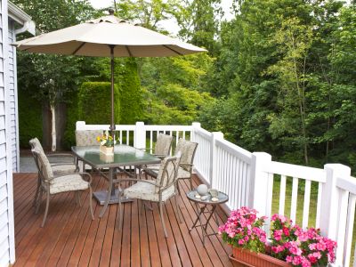 Get Repair and Maintenance for Your Deck!