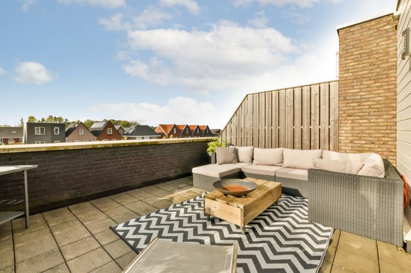 Deck Carpentry Cost Guide — Cost of Deck Carpentry